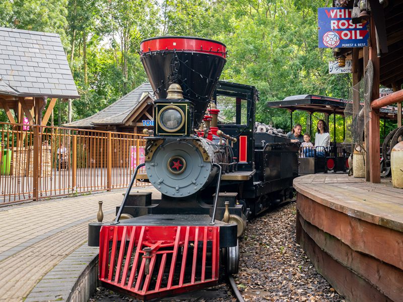 steam train ride for children at emerald park